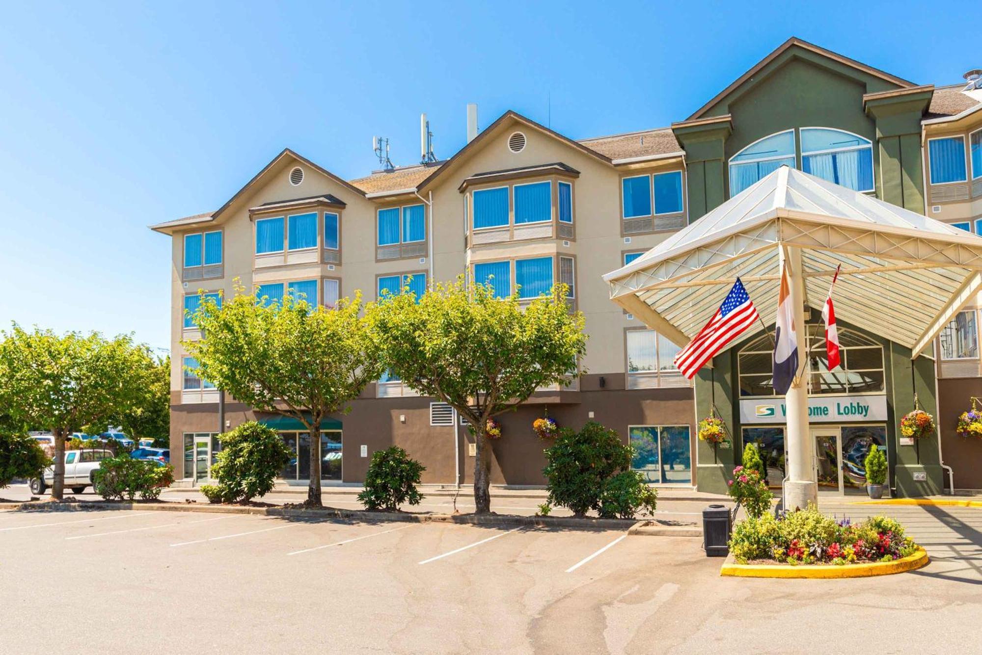 Sandman Hotel Victoria Exterior photo